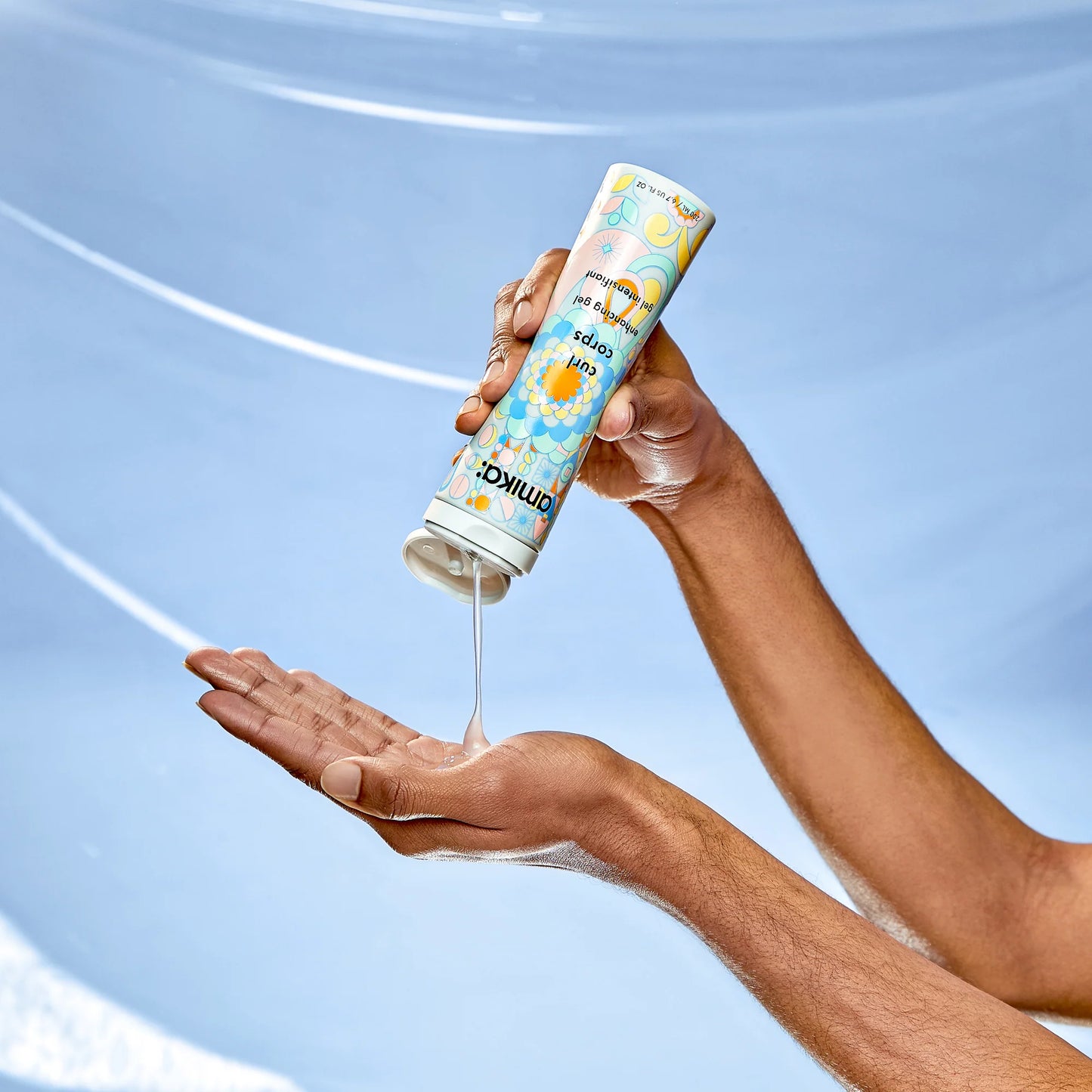 AMIKA: Curl Corps Enhancing Gel