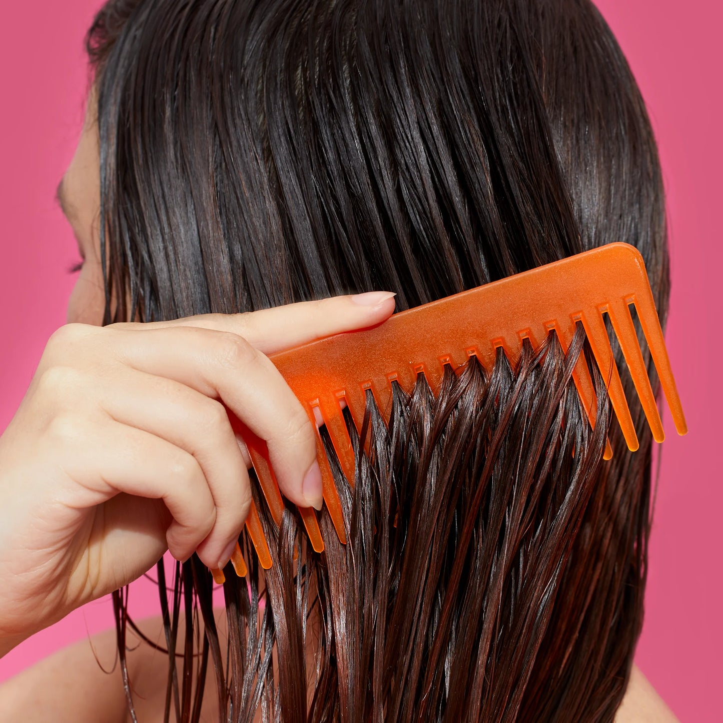 AMIKA: The Wizard Silicone-Free Detangling Primer