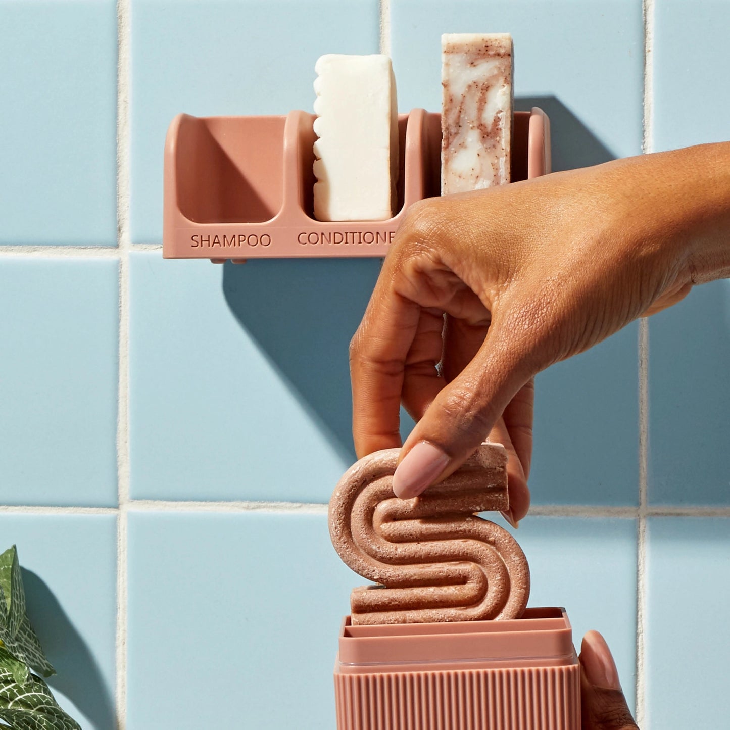 KITSCH Bottle-Free Beauty Travel Case